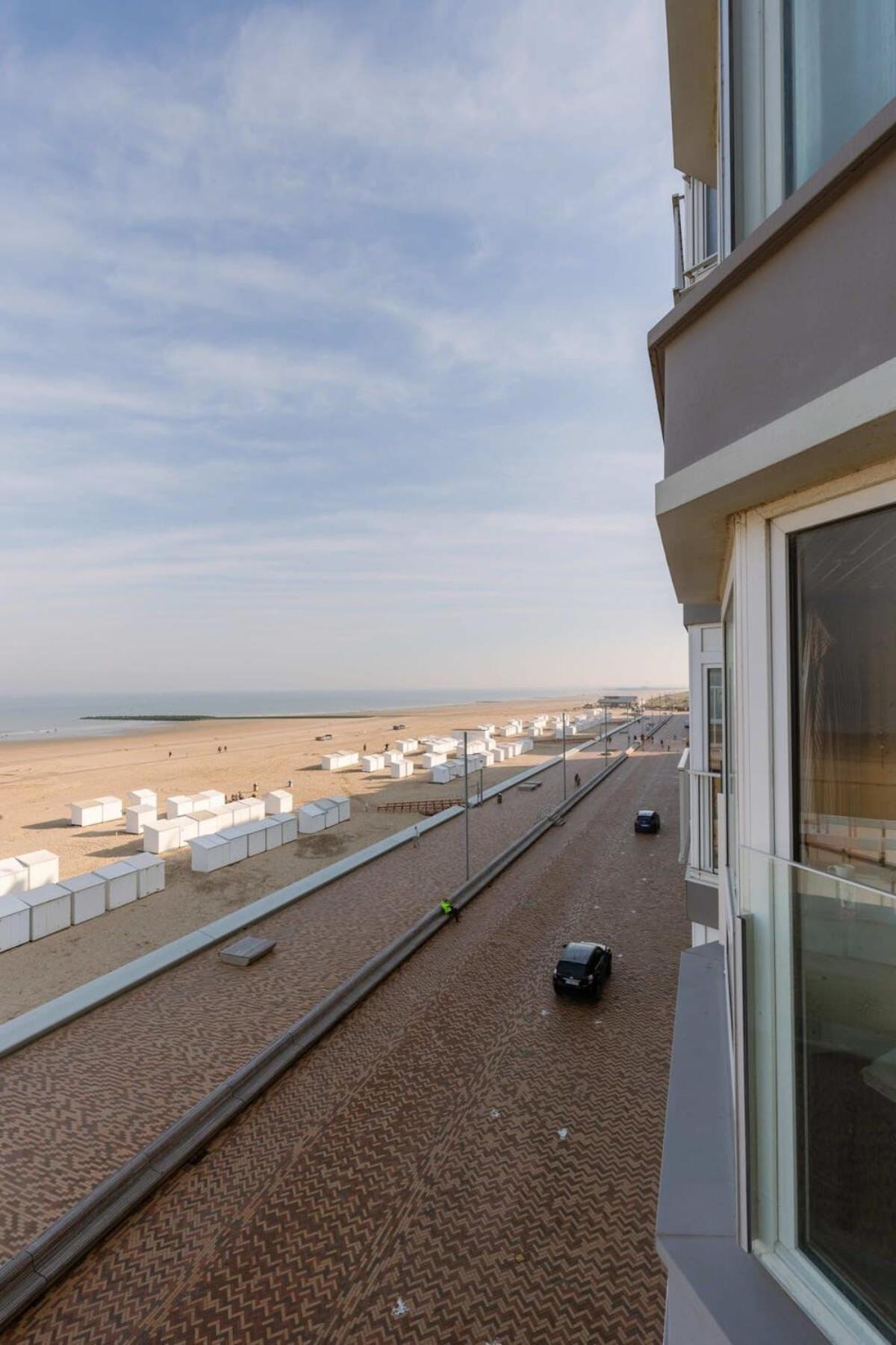 Huswell - Enjoyable Apartment With Sea View De Haan Zewnętrze zdjęcie